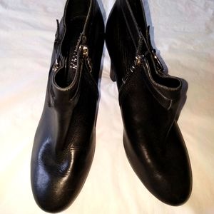 Lauren Ralph Lauren booties